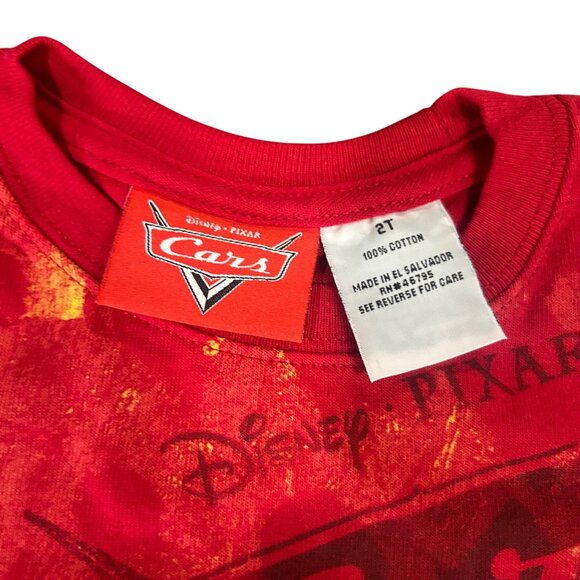 Disney Pixar Cars Boys Size 2T Lightning McQueen Red Cool NWT - Picture 2 of 7